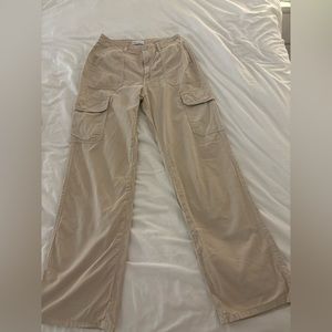 Khaki cargo pants- Zara